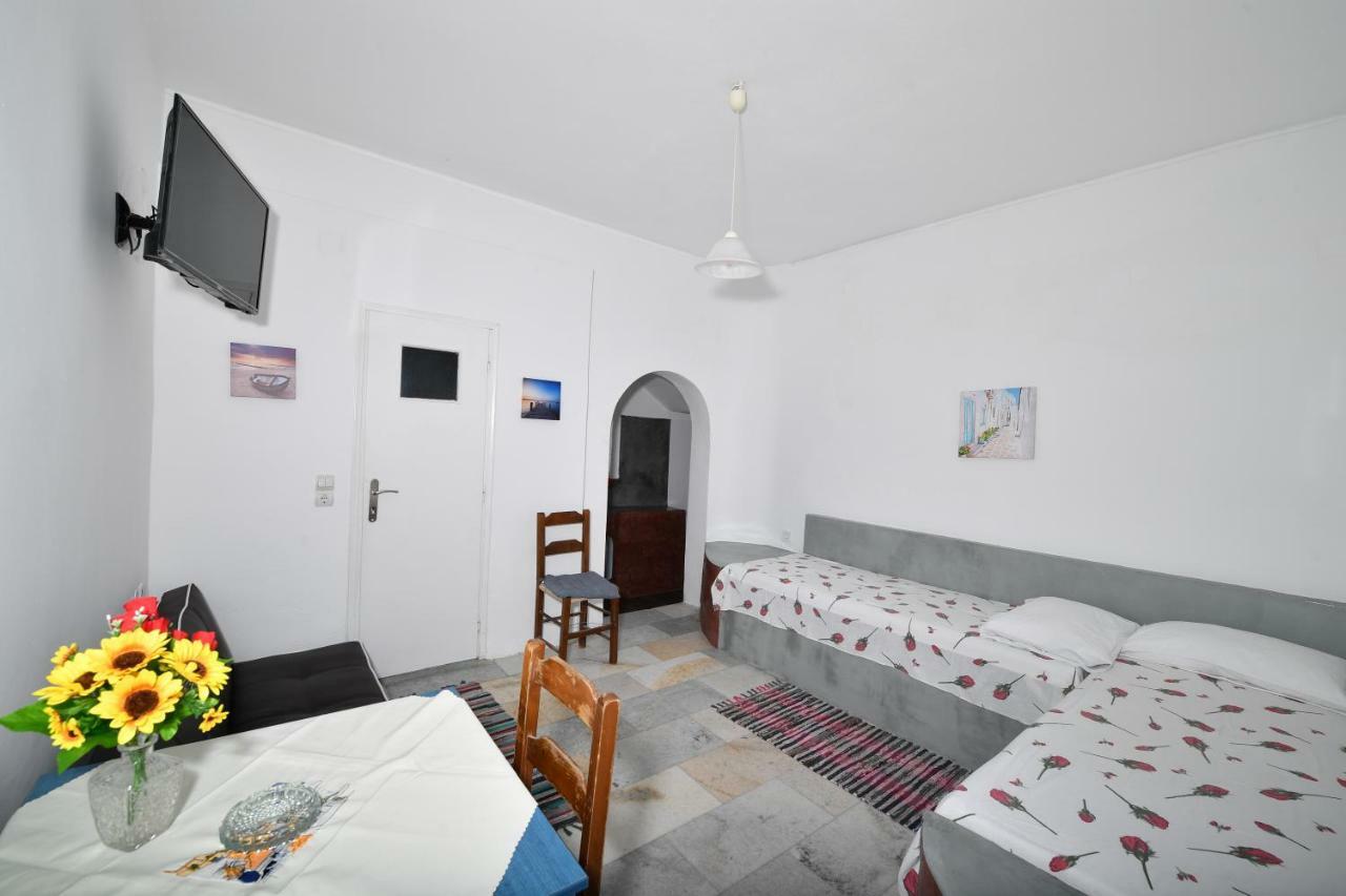Santo Margarita Apartment Oia  Exterior photo